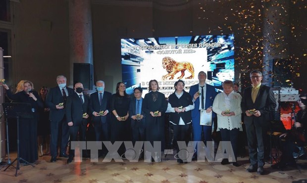 Un Vietnamien reçoit le prix Lion d or de la ville russe de Saint-Pétersbourg